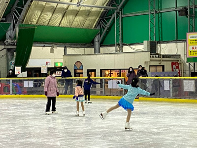 2021-12-31 スケート教室の様子